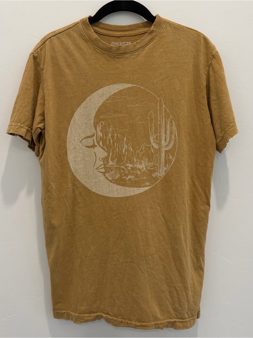 American Eagle Brown Desert Moon Graphic Short Sleeve Tee